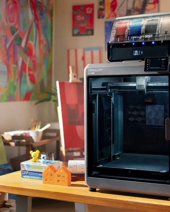 k2 plus visao em uma sala maker